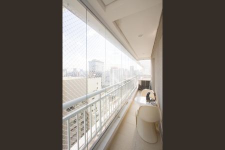 Apartamento à venda com 125m², 2 quartos e 2 vagasVaranda