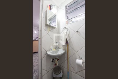 Casa à venda com 300m², 3 quartos e 3 vagasBanheiro 2