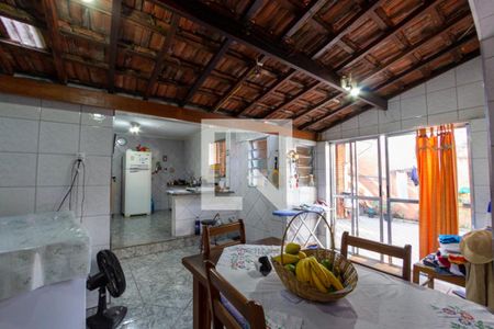 Casa à venda com 300m², 3 quartos e 3 vagasCopa