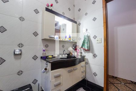 Casa à venda com 300m², 3 quartos e 3 vagasBanheiro 1