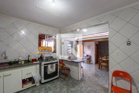 Casa à venda com 300m², 3 quartos e 3 vagasCozinha