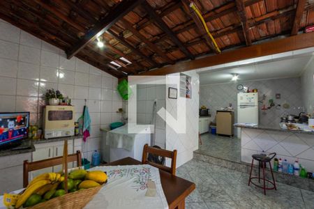 Casa à venda com 300m², 3 quartos e 3 vagasCopa