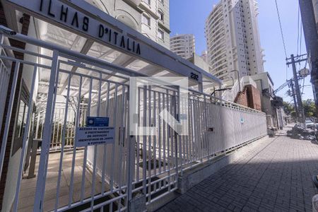 Apartamento para alugar com 80m², 3 quartos e 1 vaga Apartamento para alugar com 80m², 3 quartos e 1 vagaFachada