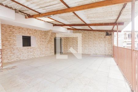 Casa para alugar com 90m², 3 quartos e 1 vaga Casa para alugar com 90m², 3 quartos e 1 vagaVaranda