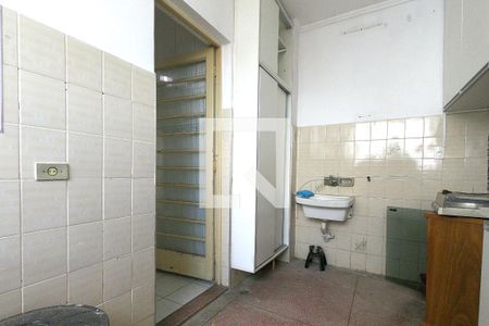 Apartamento à venda com 104m², 2 quartos e 1 vagaÁrea de Serviço