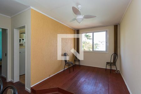 Sala de apartamento à venda com 1 quarto, 48m² em Rubem Berta, Porto Alegre