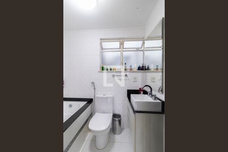 Apartamento à venda com 103m², 3 quartos e 1 vagaBanheiro Corredor