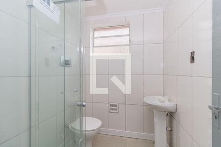 Banheiro de apartamento à venda com 1 quarto, 50m² em Jardim Leopoldina, Porto Alegre