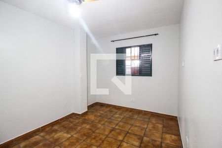 Quarto  de casa para alugar com 2 quartos, 100m² em Jardim Regina, São Paulo
