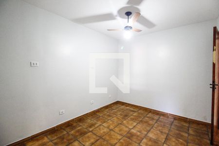 Quarto  de casa para alugar com 2 quartos, 100m² em Jardim Regina, São Paulo