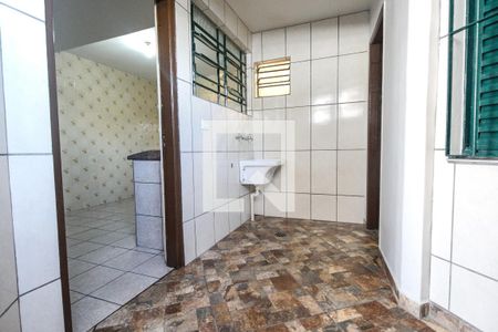 Casa para alugar com 100m², 2 quartos e 1 vaga Casa para alugar com 100m², 2 quartos e 1 vagaÁrea de serviço