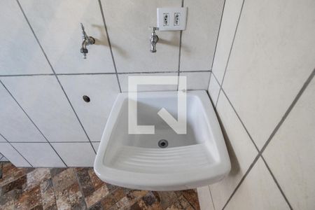 Casa para alugar com 100m², 2 quartos e 1 vaga Casa para alugar com 100m², 2 quartos e 1 vagaÁrea de serviço
