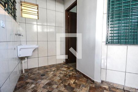 Casa para alugar com 100m², 2 quartos e 1 vaga Casa para alugar com 100m², 2 quartos e 1 vagaÁrea de serviço