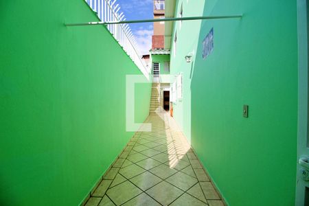 Casa para alugar com 173m², 3 quartos e 2 vagasCorredor