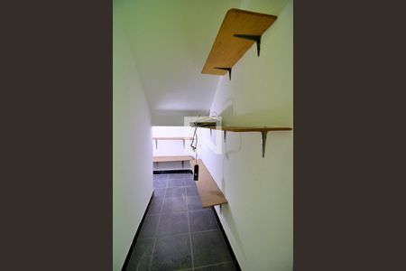 Casa para alugar com 173m², 3 quartos e 2 vagasDepósito