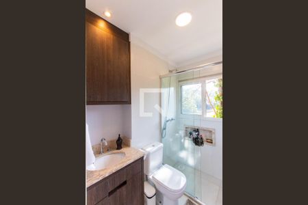 Apartamento para alugar com 74m², 2 quartos e 2 vagas Apartamento para alugar com 74m², 2 quartos e 2 vagasBanheiro da Suíte