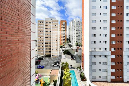 Vista de apartamento para alugar com 2 quartos, 70m² em Vila Uberabinha, São Paulo