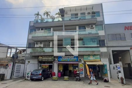 Apartamento à venda com 240m², 3 quartos e 2 vagas Apartamento à venda com 240m², 3 quartos e 2 vagasFachada