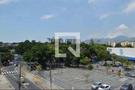 Apartamento à venda com 240m², 3 quartos e 2 vagas Apartamento à venda com 240m², 3 quartos e 2 vagasVista da Suíte 1