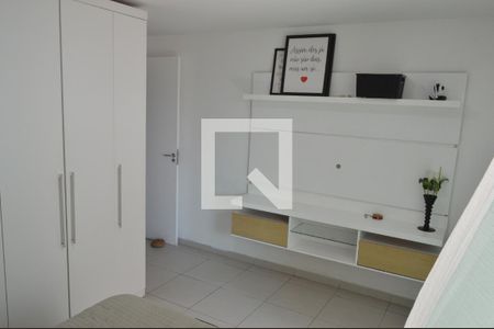 Quarto de apartamento à venda com 3 quartos, 240m² em Taquara, Rio de Janeiro