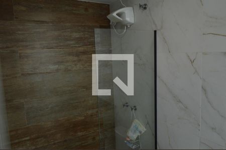 Apartamento à venda com 240m², 3 quartos e 2 vagas Apartamento à venda com 240m², 3 quartos e 2 vagasBanheiro da Suíte 2