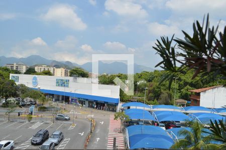 Apartamento à venda com 240m², 3 quartos e 2 vagas Apartamento à venda com 240m², 3 quartos e 2 vagasVista da Suíte 1