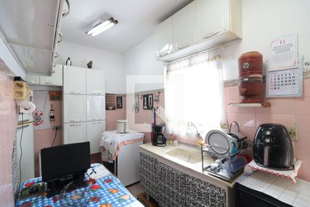 Casa à venda com 130m², 2 quartos e 8 vagasCozinha