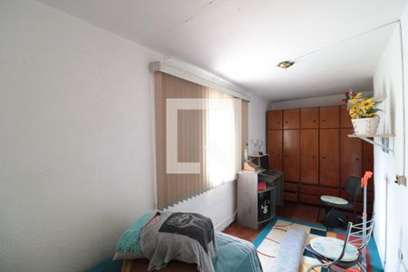 Casa à venda com 130m², 2 quartos e 8 vagasQuarto 2