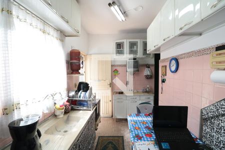 Casa à venda com 130m², 2 quartos e 8 vagasCozinha