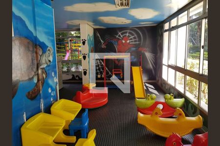 Apartamento à venda com 107m², 3 quartos e 2 vagasÁrea comum - Brinquedoteca