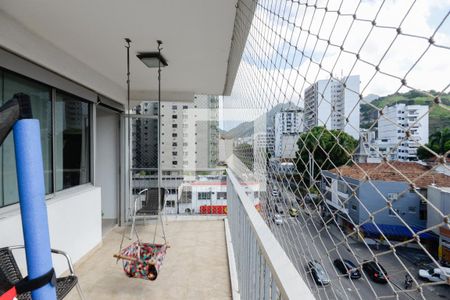 Apartamento à venda com 110m², 2 quartos e 1 vagaSuíte