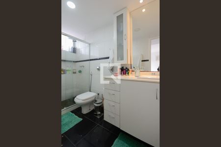 Apartamento à venda com 110m², 2 quartos e 1 vagaBanheiro Suíte