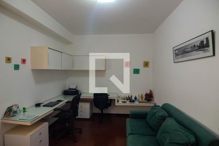Apartamento à venda com 191m², 4 quartos e 1 vagaQuarto 1
