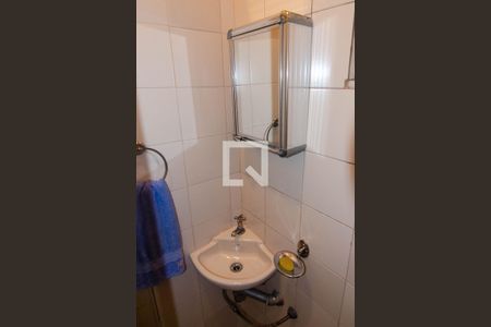 Apartamento à venda com 191m², 4 quartos e 1 vagaBanheiro de Serviço
