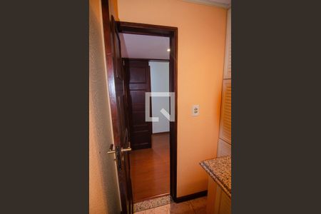 Apartamento à venda com 191m², 4 quartos e 1 vagaLavabo