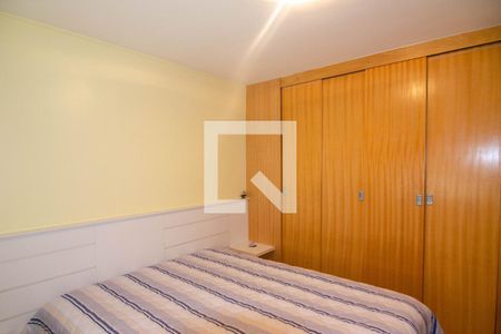 Apartamento à venda com 191m², 4 quartos e 1 vagaQuarto 2