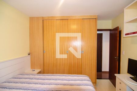 Apartamento à venda com 191m², 4 quartos e 1 vagaQuarto 2