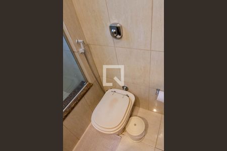 Apartamento à venda com 191m², 4 quartos e 1 vagaBanheiro Social