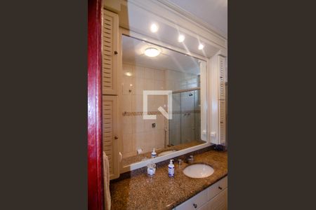 Apartamento à venda com 191m², 4 quartos e 1 vagaBanheiro Social