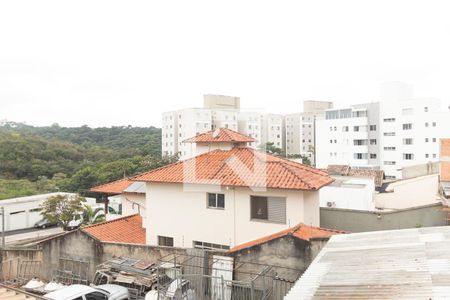 Vista do Quarto 1 de apartamento para alugar com 2 quartos, 56m² em Cabral, Contagem