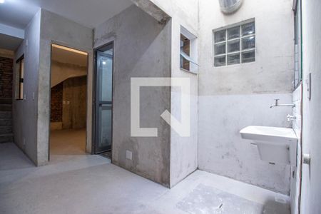 Casa à venda com 70m², 2 quartos e 1 vagaÁrea de Serviço