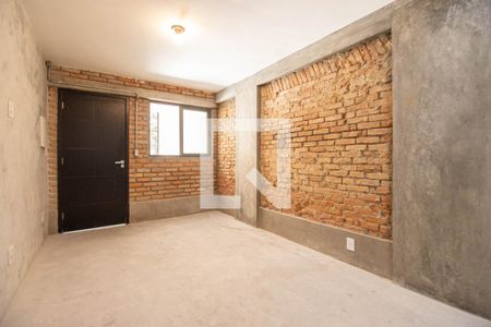 Sala de casa à venda com 2 quartos, 70m² em Ipiranga, São Paulo