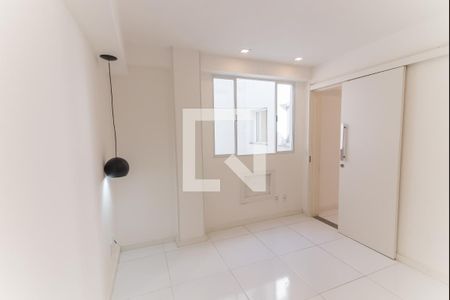 Banheiro do Quarto 1 de apartamento para alugar com 1 quarto, 27m² em Tijuca, Rio de Janeiro