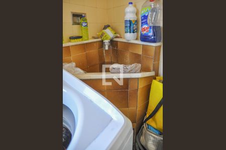 Casa à venda com 100m², 2 quartos e sem vagaÁrea de Serviço