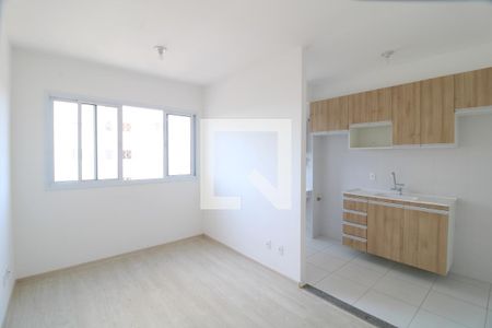 Sala de apartamento para alugar com 2 quartos, 42m² em Socorro, São Paulo