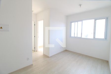 Sala de apartamento para alugar com 2 quartos, 42m² em Socorro, São Paulo