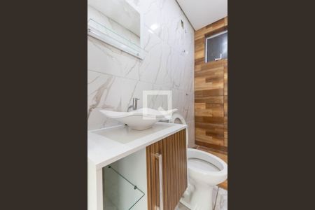 Casa à venda com 37m², 1 quarto e sem vagaBanheiro