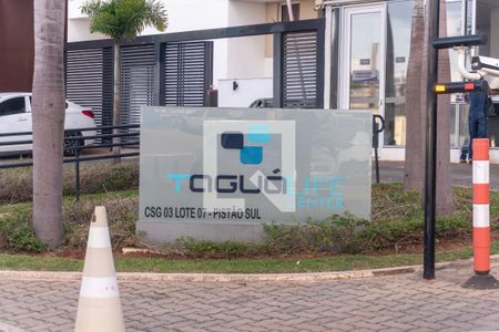 Apartamento para alugar com 62m², 2 quartos e 2 vagasFachada