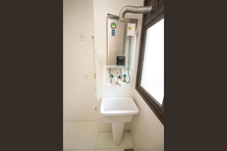 Apartamento para alugar com 95m², 3 quartos e 2 vagas Apartamento para alugar com 95m², 3 quartos e 2 vagasCozinha e Área de Serviço