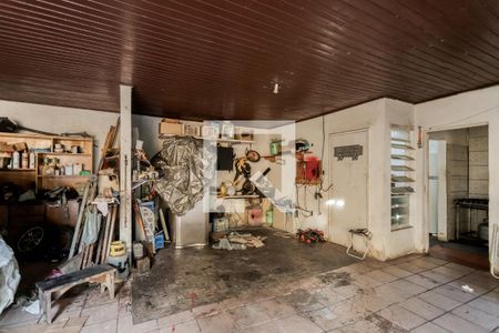 Casa à venda com 304m², 5 quartos e 5 vagas Casa à venda com 304m², 5 quartos e 5 vagasGaragem